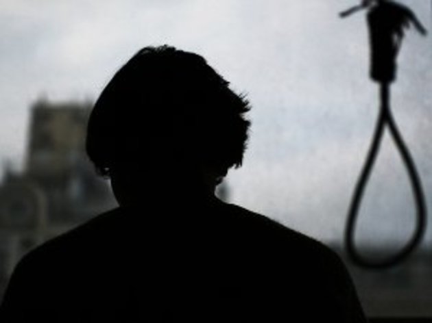 На Мукачівщині чоловік накинув на шию зашморг