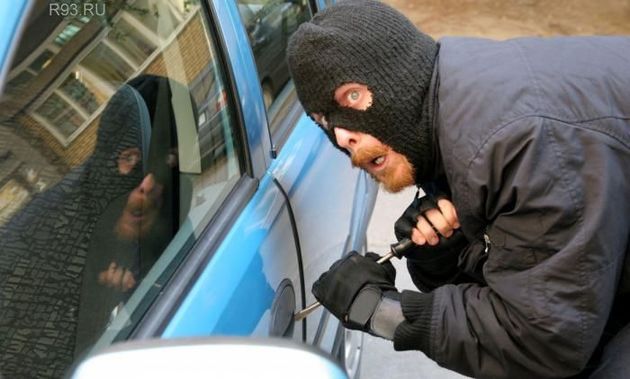 Бажання «покататися» вкотре «завезло» молодого закарпатця на лаву підсудних