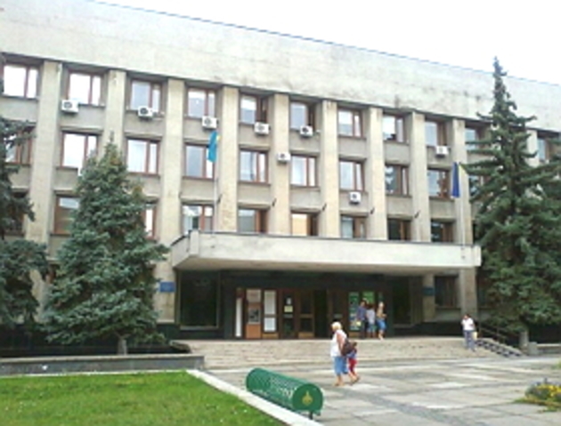 Ужгородські обранці одним зняттям Щадея не обмежилися... 