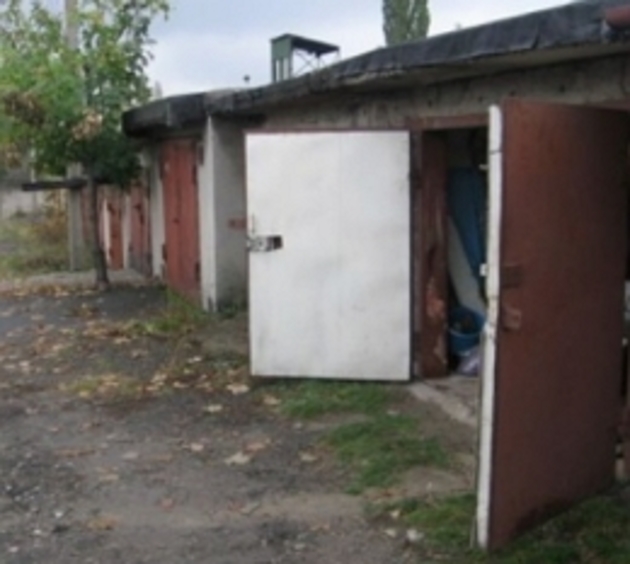 Закарпатські злодії добряче «почистили» гараж