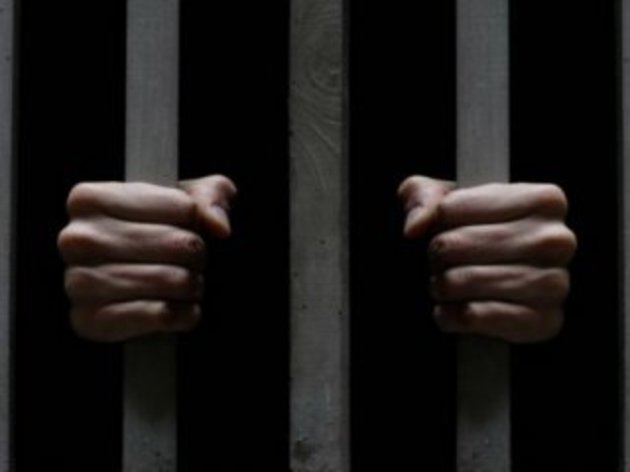 Закарпатець змусив свою 13-річну сестричку піти на злочин