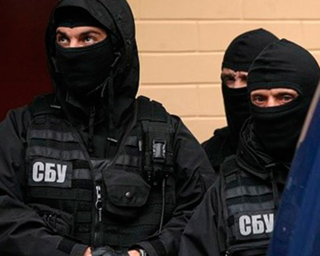 Із 44 тисяч СБУшників, які нині сидять на шиї держави, достатньо третину, аби тримати всю країну під ковпаком 