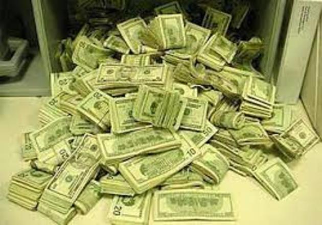 У Розівці злодії поживилися чималою сумою