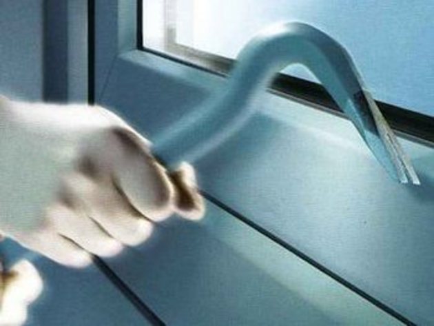 Ужгородські злодії не встигли «наколядувати» добра