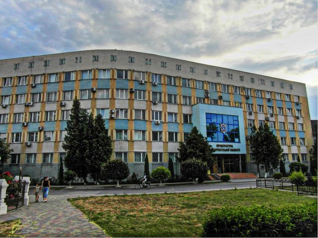 Керівник Тячівщини перебрав на себе губернаторські повноваження і потрапив у прокурорські «тенета» 