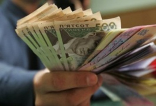 Закарпатські депутати-мільйонери не посоромились взяти компенсацію за житло