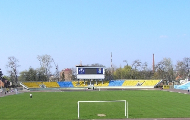 В Ужгороді футбольно-хокейний конфлікт - у пошуках соломонового рішення