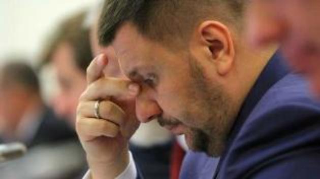 Інтерпол оголосив у міжнародний розшук колишнього міністра доходів і зборів України
