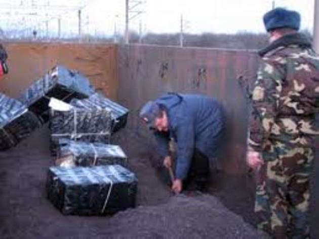 Сипучі вантажі у потягах стають прихистком для контрабанди через кордон Закарпаття з Євросоюзом