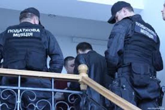 До уваги закарпатських підприємців! Якщо до вас йдуть з перевіркою - женіть їх у шию!