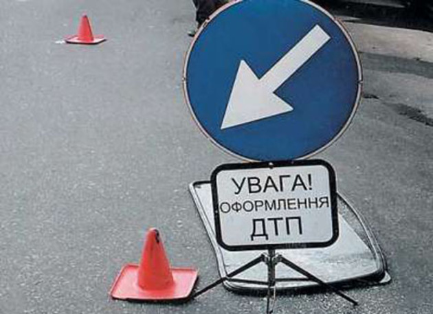 Водій «двохколісного» транспорту загинув під колесами позашляховика «Toyota Land Cruiser»