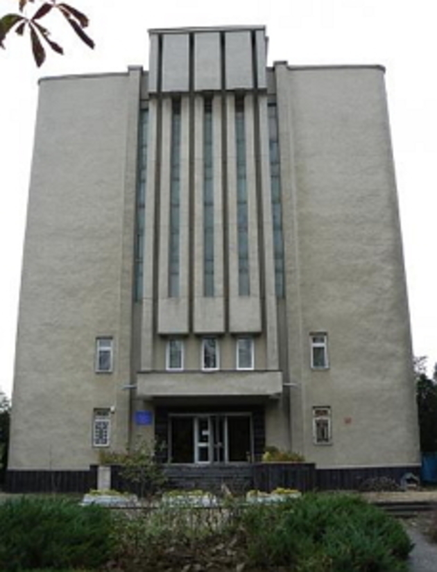 Кримінальний «квартет» обікрав в Ужгороді державну установу