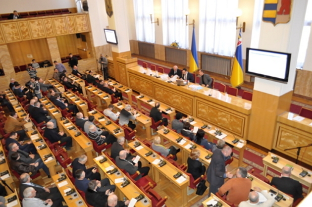 Влада Закарпаття не володіє реальною картиною на сході, але впевнена - закарпатські військові в смертельній небезпеці