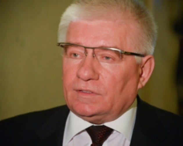 Одіозний екс-регіонал «переплюнув» ужгородську 16-поверхівку
