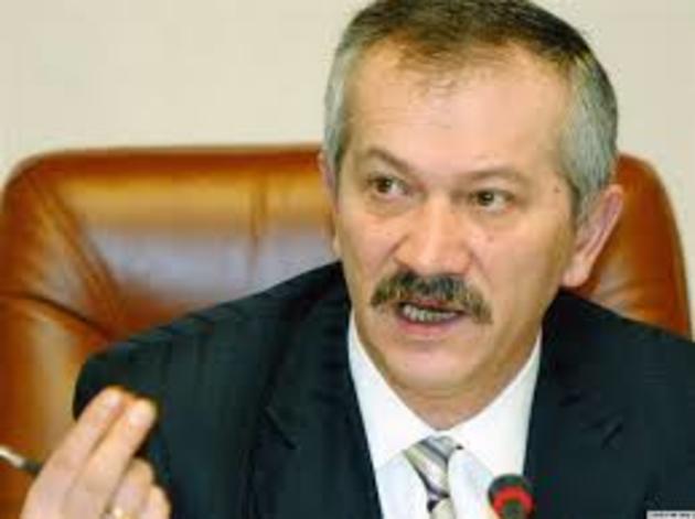 Пинзеник: «Діра» у бюджеті в 200 млрд. стане «бомбою» для економіки!