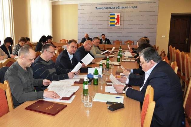 Обласні обранці «повирішували» завтрашню сесію облради