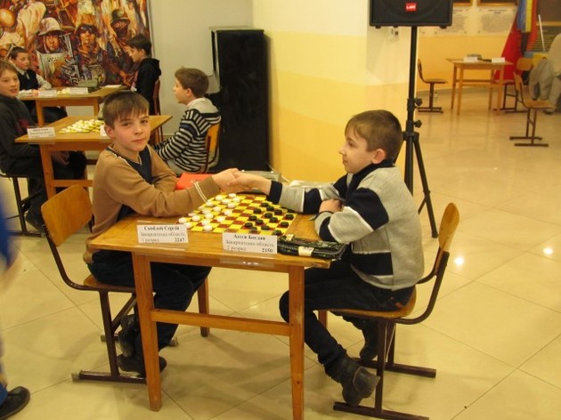 Закарпатська збірна на чемпіонаті України з шашок-100 виступила гідно, але без медалей (ФОТО)