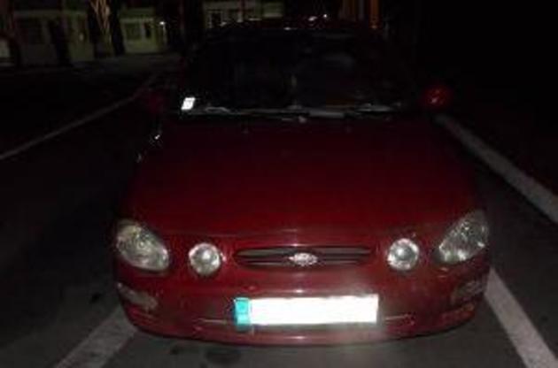 Закарпатські прикордонники не пустили в Україну автівку за підробленими документами