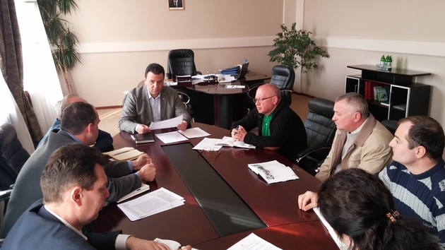 Обласна влада мобілізує сили та кошти задля ліквідації небезпечних рослин у краї