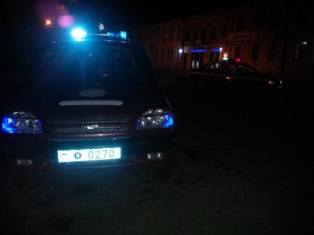 Дорожня пригода на колишній площі Сталіна мало не забрала людське життя (ФОТО)