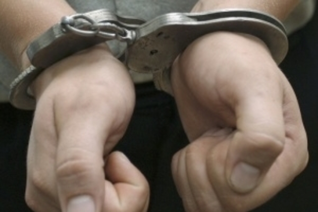 В Ужгороді двоє рецидивістів побили і пограбували свого знайомого