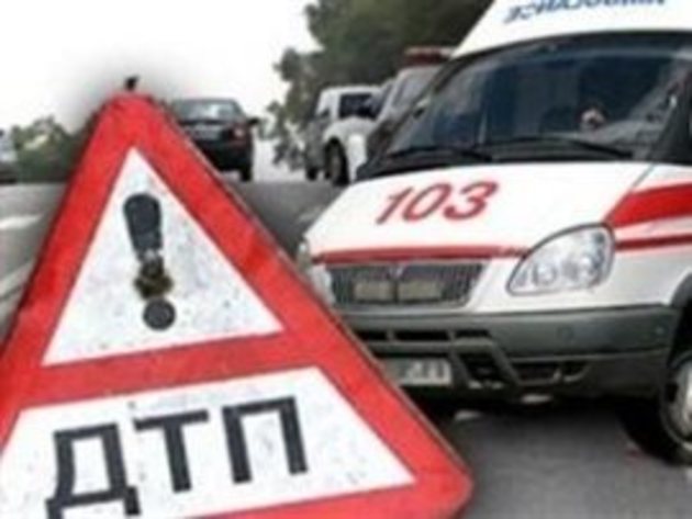 Жахлива ДТП поклала до лікарні двох представниць слабкої статі