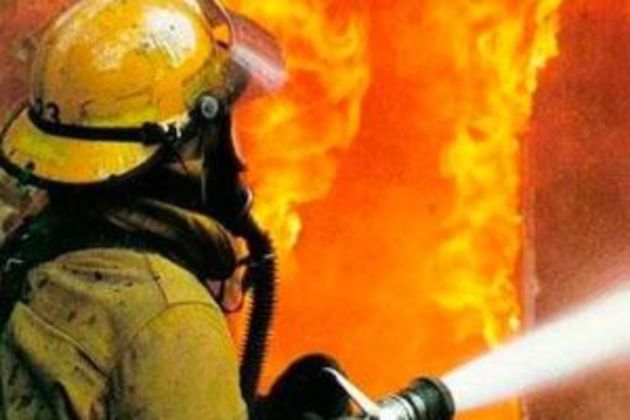 Безхатько підпалив багатоповерхівку в Ужгороді (ФОТО)