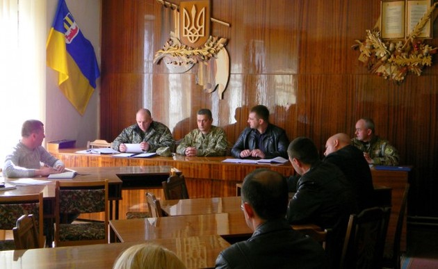 Кого тепер у Карпатах забиратимуть на війну на Сході?