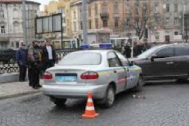 В Ужгороді - знову ДТП за участю спецтранспорту