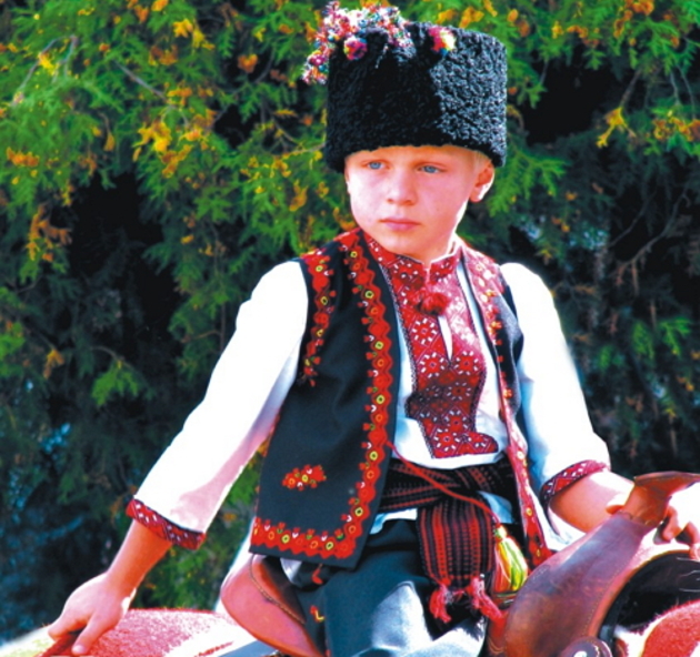 Розмаїття культурно-мистецьких атракцій в одному журналі