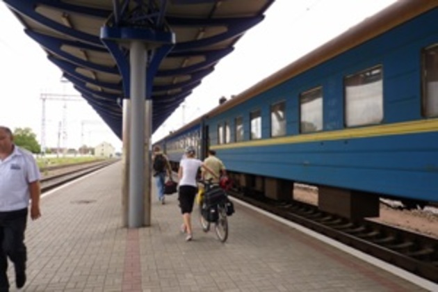 Хто із закарпатців з 1 червня втратить право на безкоштовний проїзд залізницею?