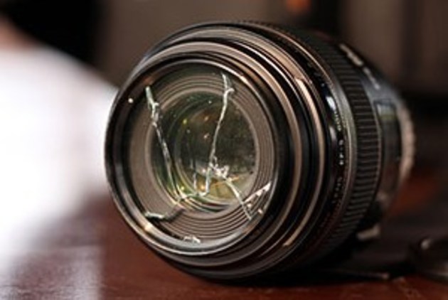 За вчорашніх нападників на журналістів взялася прокуратура 