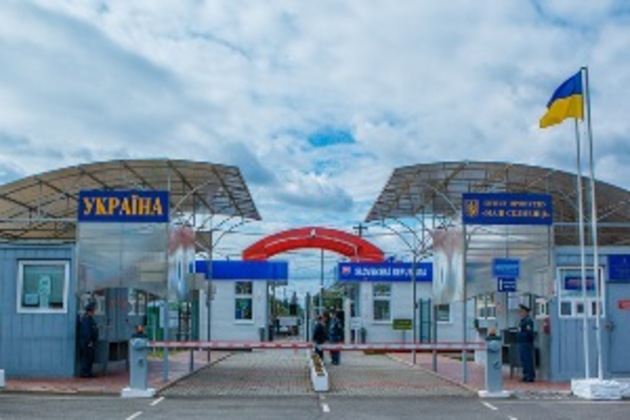 Митниця та СБУ не мають вказівки «зверху» працювати на державу 
