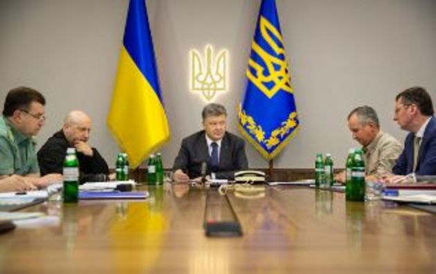 Глузман: Негідники і пройдисвіти користуються Вашою слабкістю, пане Президенте. Це погано закінчиться