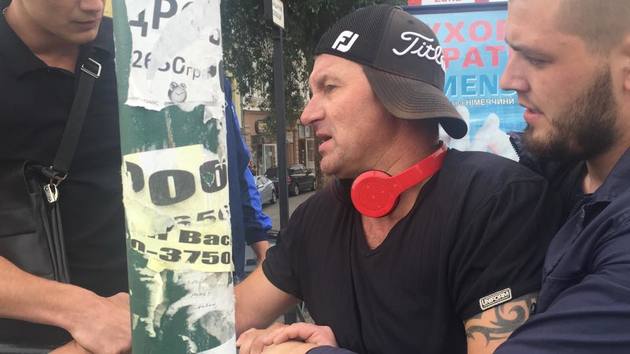 У Мукачеві стріляють, а в Ужгороді «літають» транспортні засоби! (ВІДЕО)