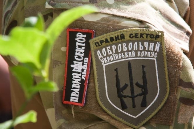 Правосекторівці й надалі безчинствують на під’їздах до Закарпаття!