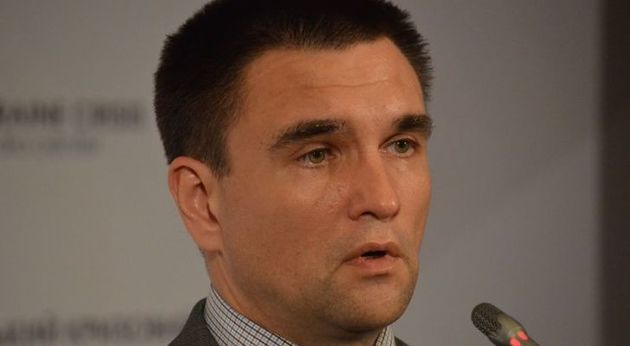 Сьогодні на Правий сектор у Мукачеві можна списати що завгодно!