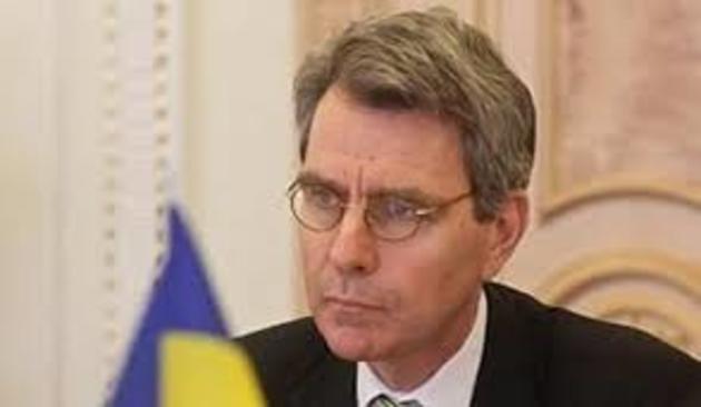 Людина Барака Обами проінспектує розслідування кривавої бійні в Мукачеві