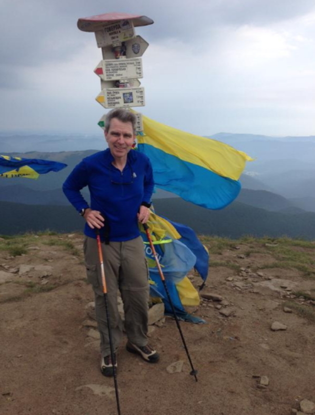 Посланець Обами підкорив «Сніжну вершину» України
