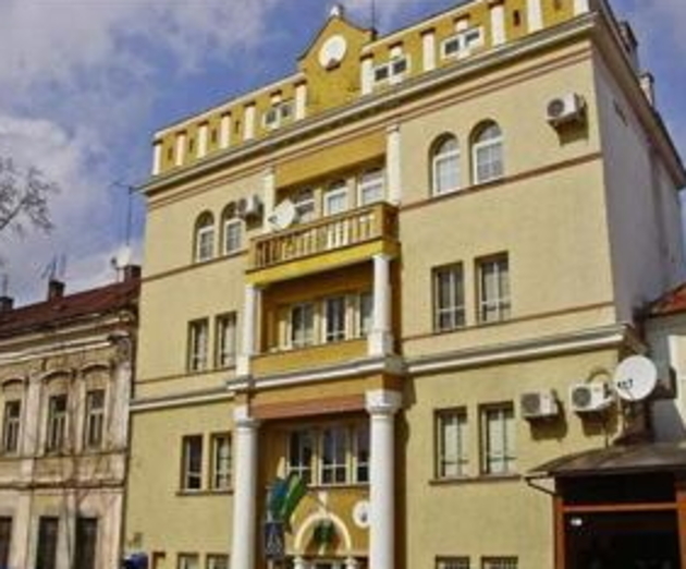 Закарпатських митників таки «подарують» іноземцям