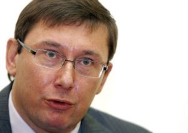 На Закарпатті довгий час два конкуруючі мафіозні клани змінюють один одного - Луценко 