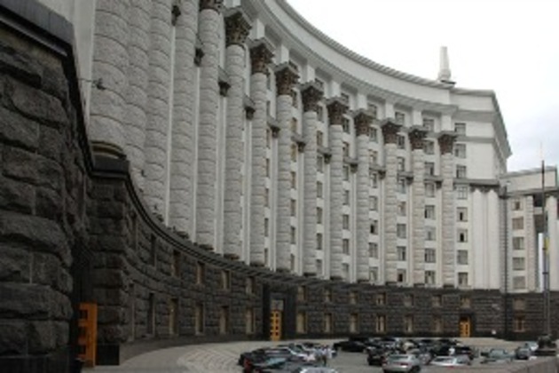 За що Яценюк обіцяє дати прочухана Москалю?