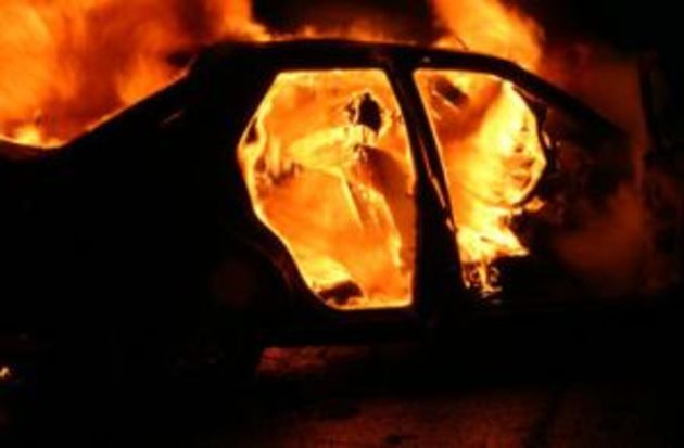 На Закарпатті знову спалахнула автівка