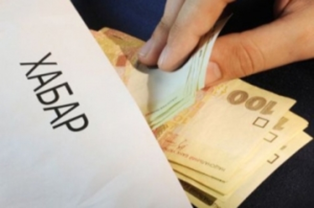 Мукачівського прикордонника-хабарника можуть випустити під заставу майже в 1 мільйон