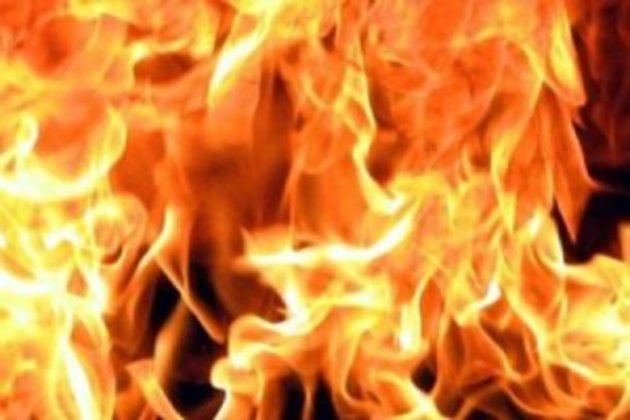 Вибори наближаються? В обласному центрі намагалися спалити автівку активіста