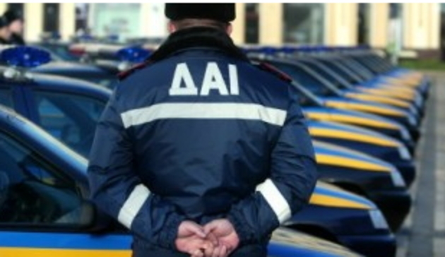 «Небезпечні» автівки жорстко перевіряють на карпатських дорогах