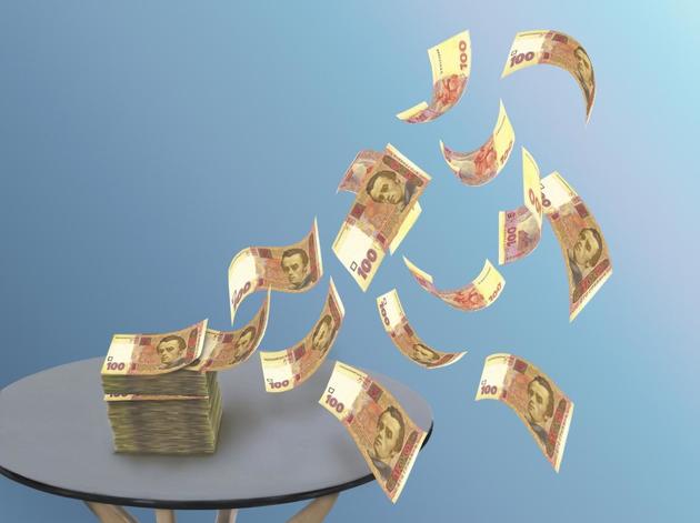 Військова прокуратура зацікавилася житловою «казармою» у Мукачеві