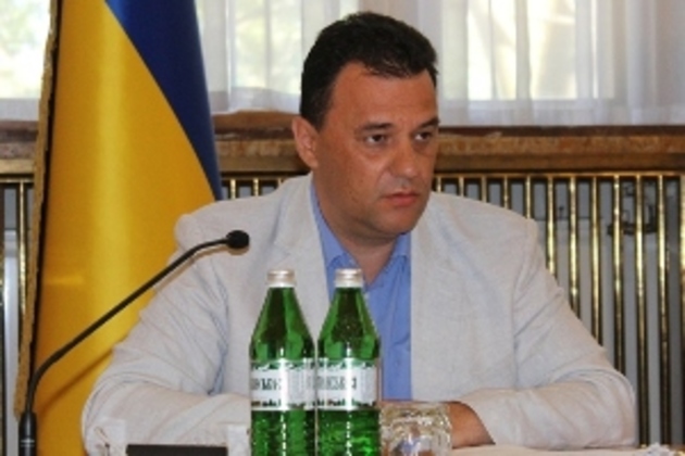 Михайло Рівіс - земельним чиновникам: якщо вам шкода ділянок для бійців, то йдіть самі в АТО (ФОТО)