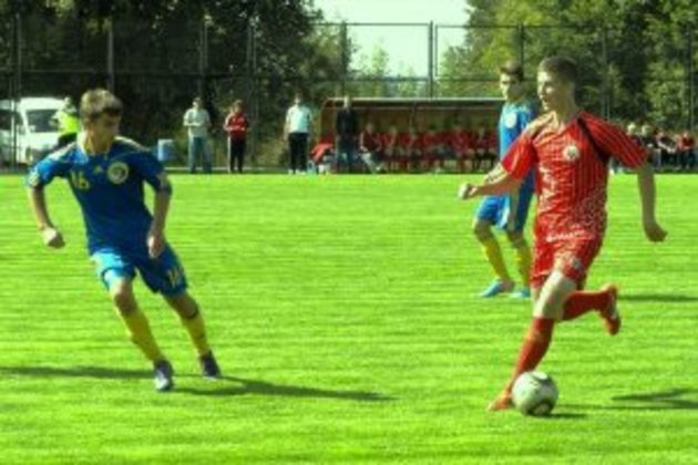 Юні футболісти змагаються в турнірі на честь Андрія Гаваші (ФОТО)