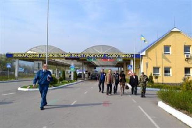 Прибалтійський джип до Румунії так і не в’їхав!